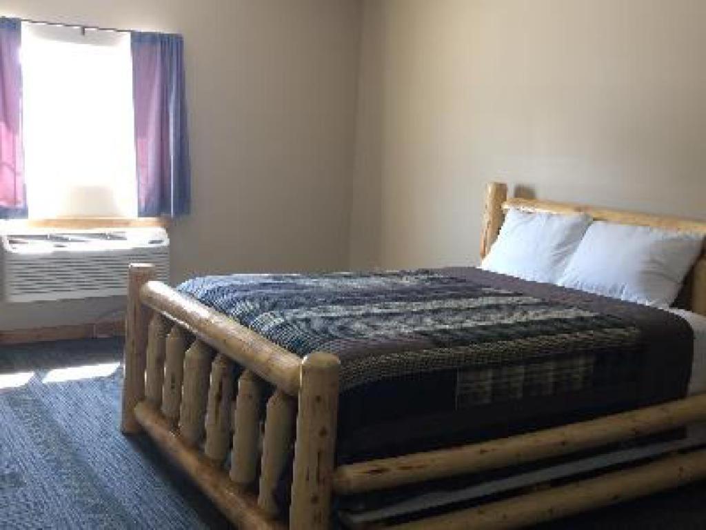 Big Horse Inn And Suites Lewistown Room photo